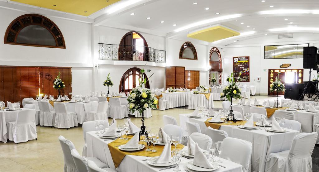 Hotel El Lago 파이파 외부 사진